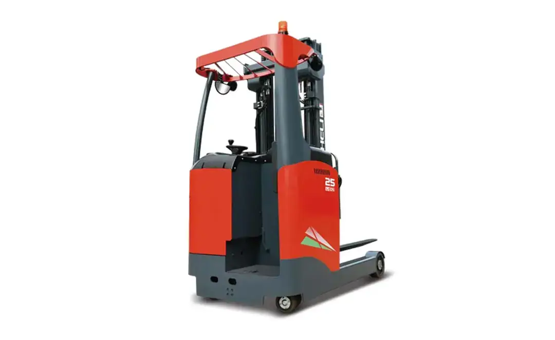 Heli 2 to 3.5 tonne G2-series stand-on reach forklift trucks